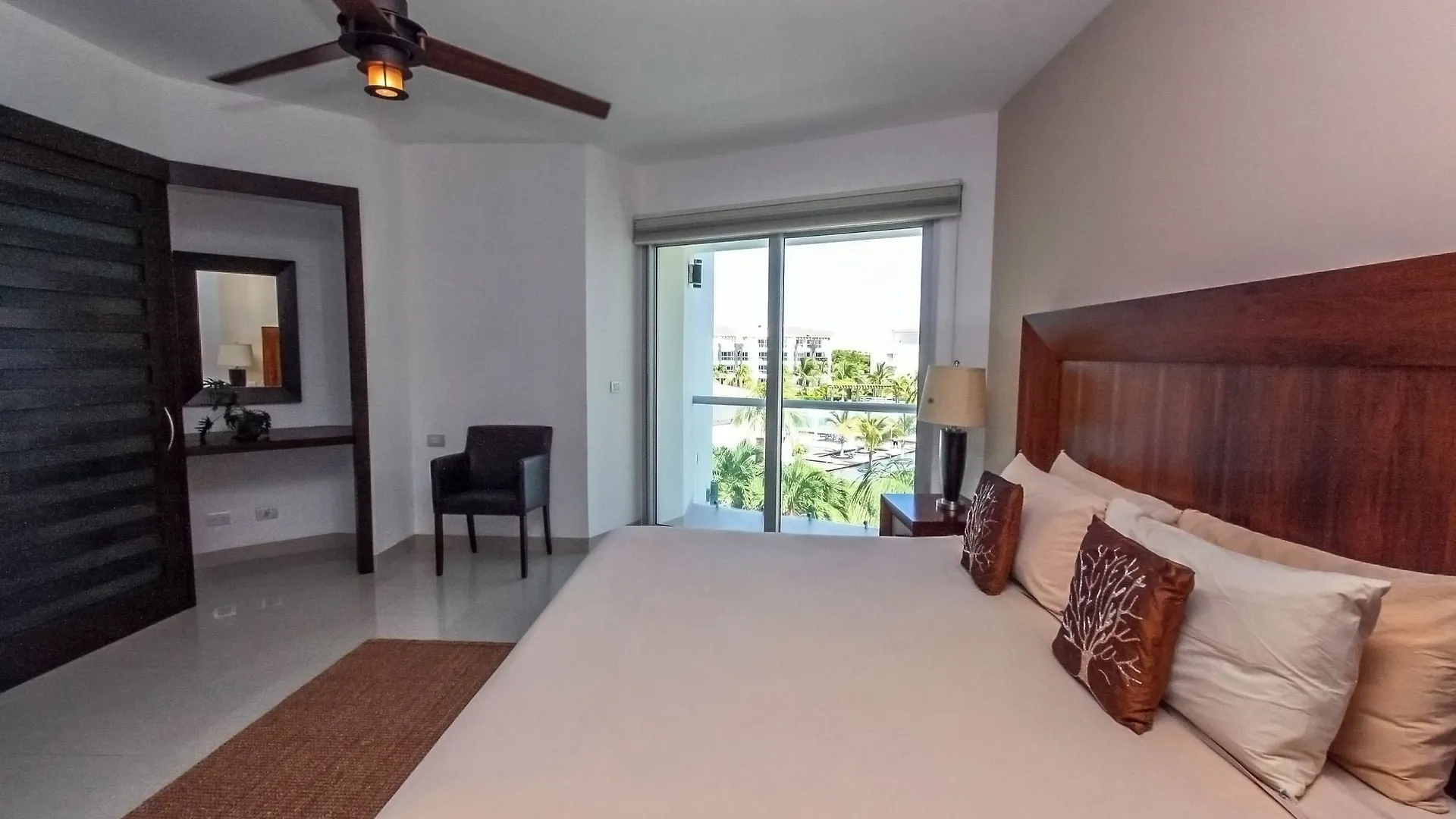 Buena Vida By Nas Hotel Playa del Carmen 4*,