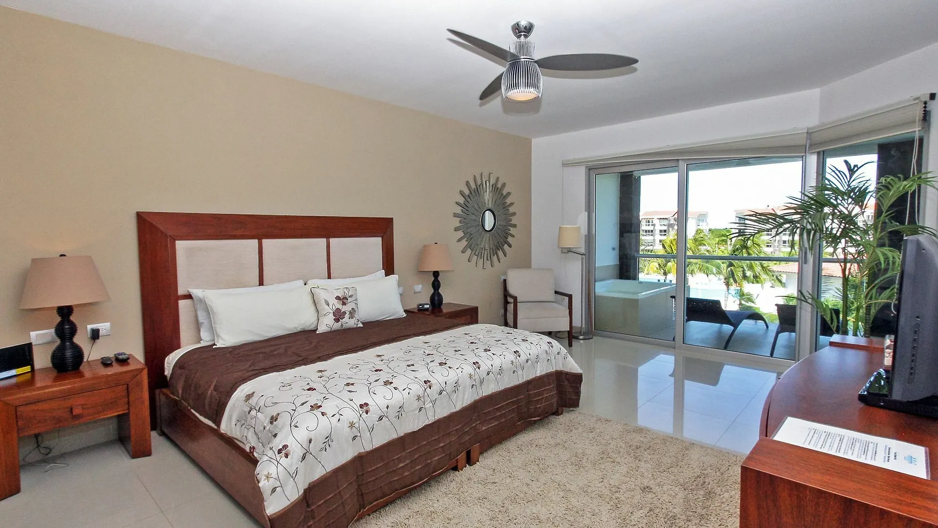 Buena Vida By Nas Hotel Playa del Carmen