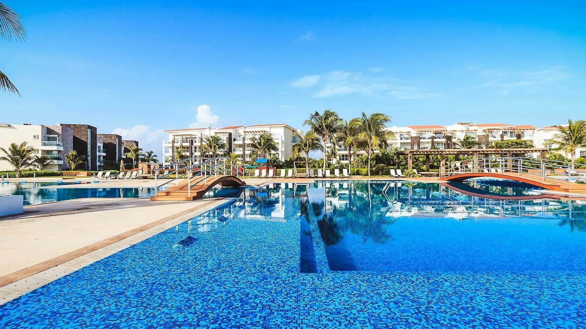 Buena Vida By Nas Hotel Playa del Carmen